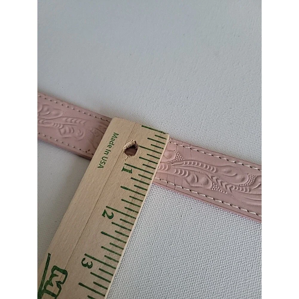 Pink Western-Style Leather Belt with Two-Tone Decorative Buckle